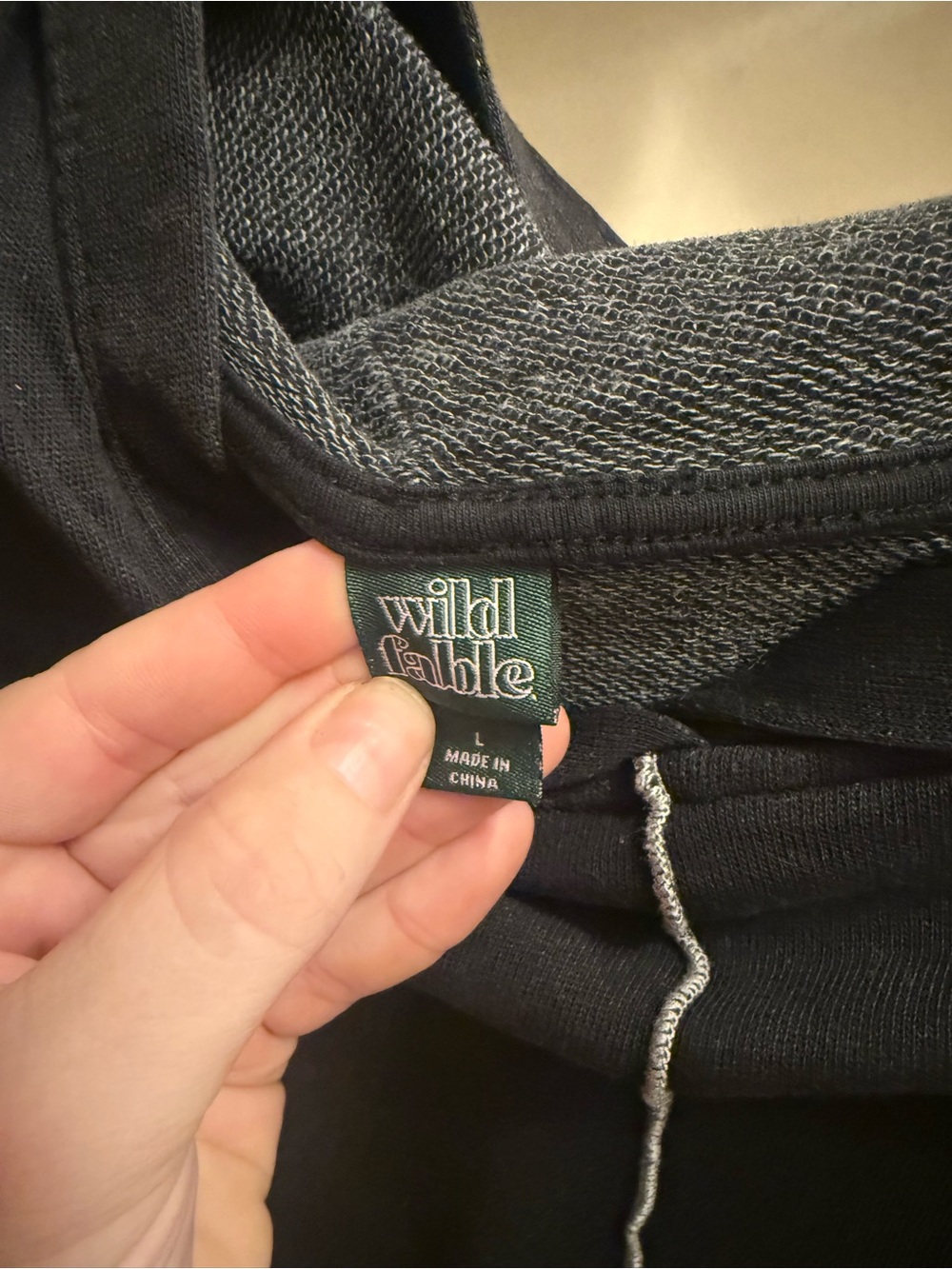 wild fable Men's Black Zip-Up Hoodie with Contrast Interior
